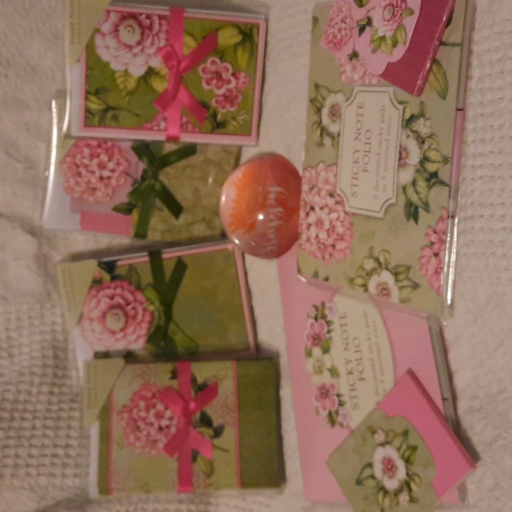 Stationary Gift Set Boxed Note Cards Sticky Notes Pocket Pad Glass Paperweight